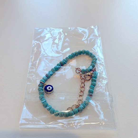 Evil Eye Beaded Bracelet. NWT - Picture 2 of 2